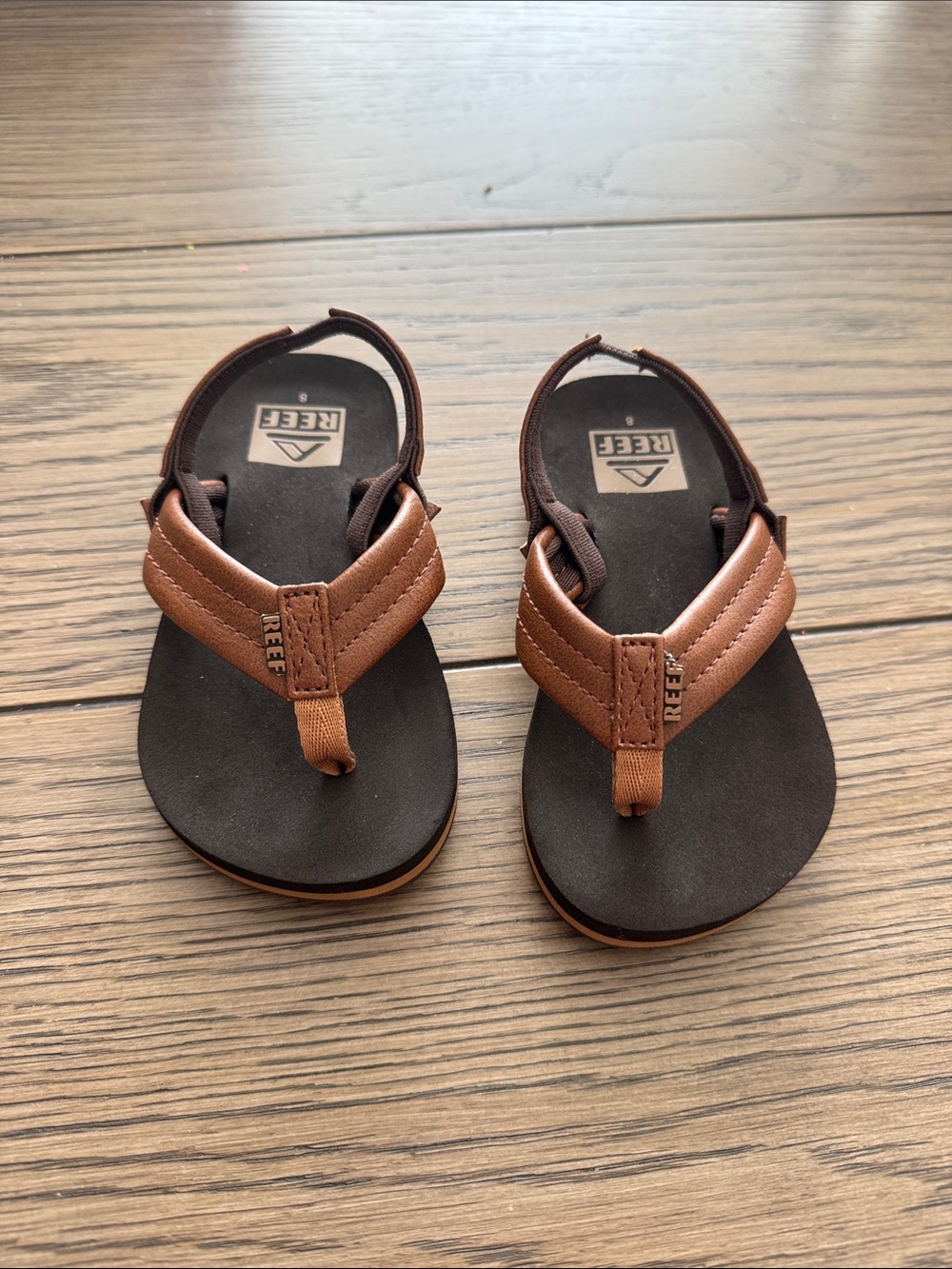 *WORN ONCE* Toddler Reef Little Ahi Sandals